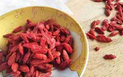 Baies De Goji : Un Super Aliment Aux Bienfaits Incroyables